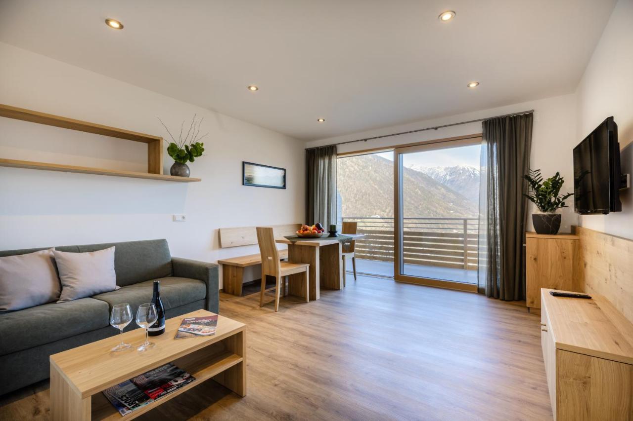 Appartments Jaufenblick Lana Bagian luar foto